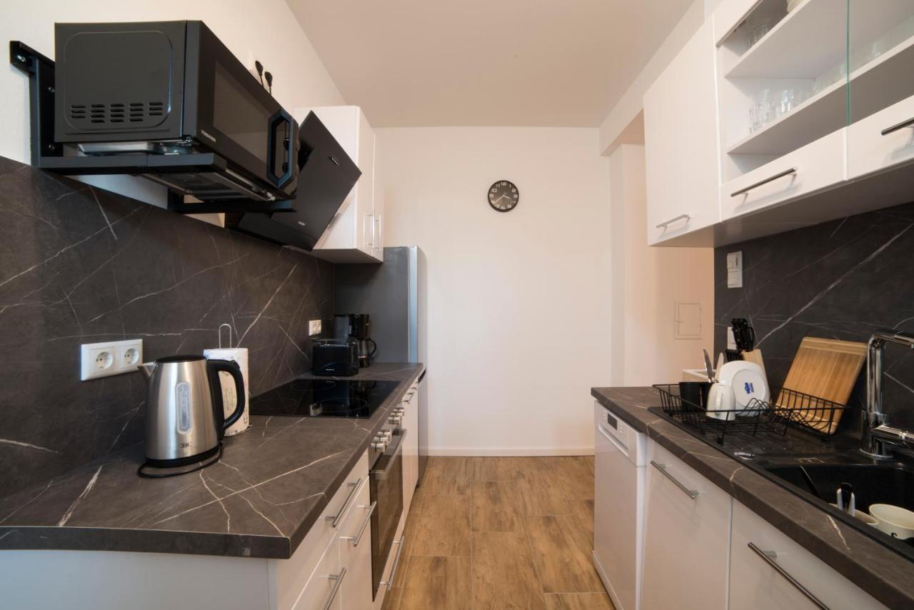 ארפורט Schoene Ferienwohnung 78M2, 3 Schlafzimmer, 2 Baeder, Zentrumnah, 1Og מראה חיצוני תמונה