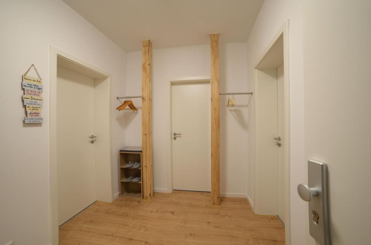 ארפורט Schoene Ferienwohnung 78M2, 3 Schlafzimmer, 2 Baeder, Zentrumnah, 1Og מראה חיצוני תמונה